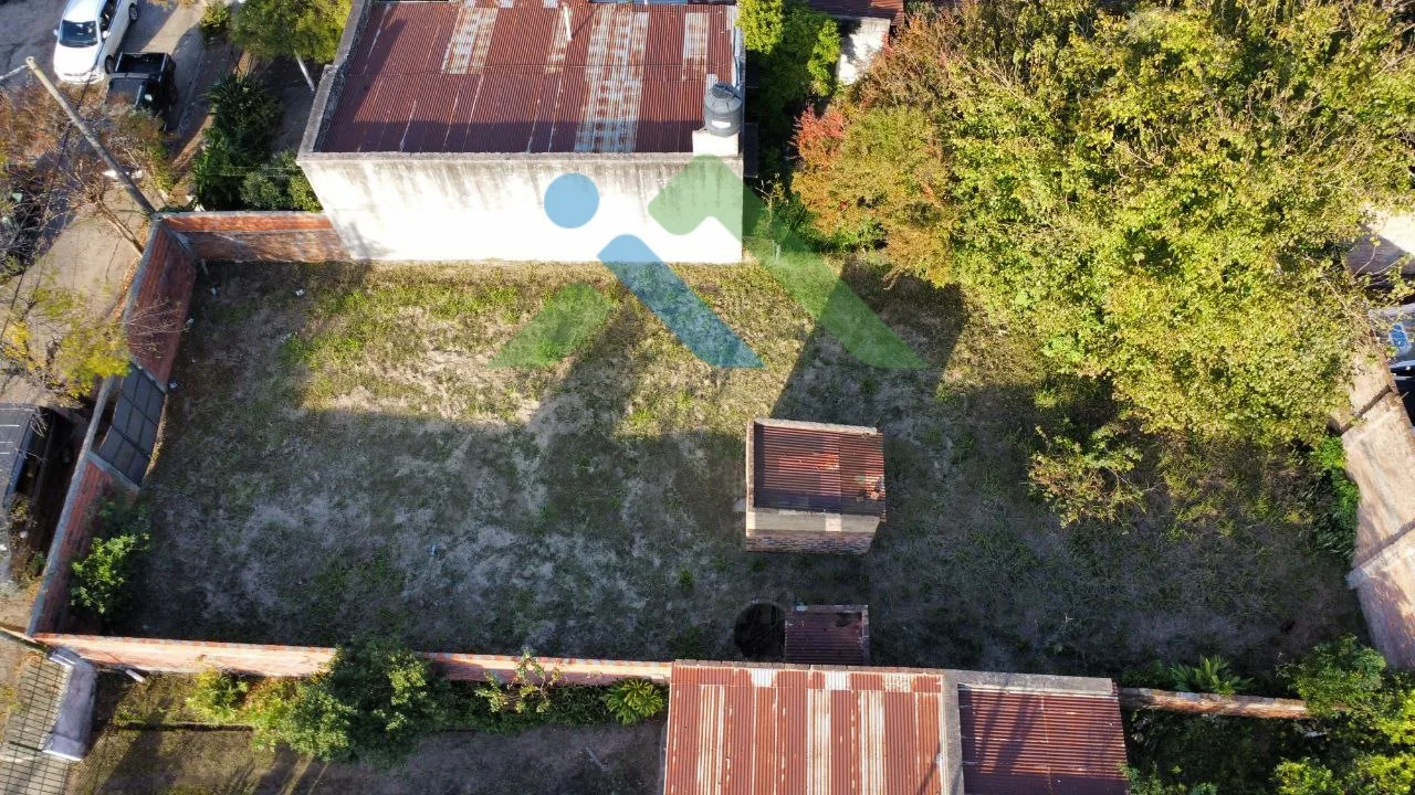 Terrenos en Balcarce (entre Alvear y Laprida)